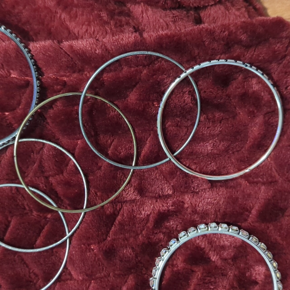 Bangle bracelets - Picture 5 of 7